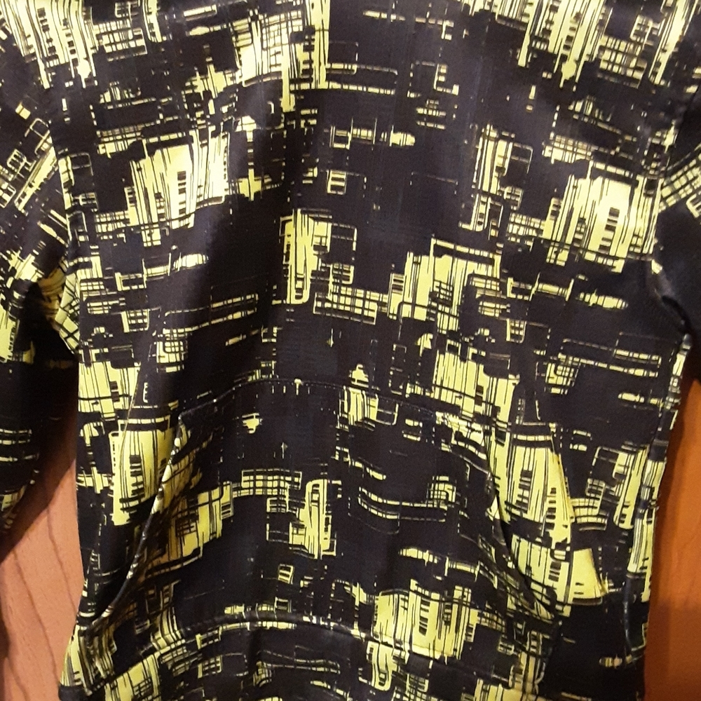 Game Time pullover jacket kids. - Picture 2 of 4
